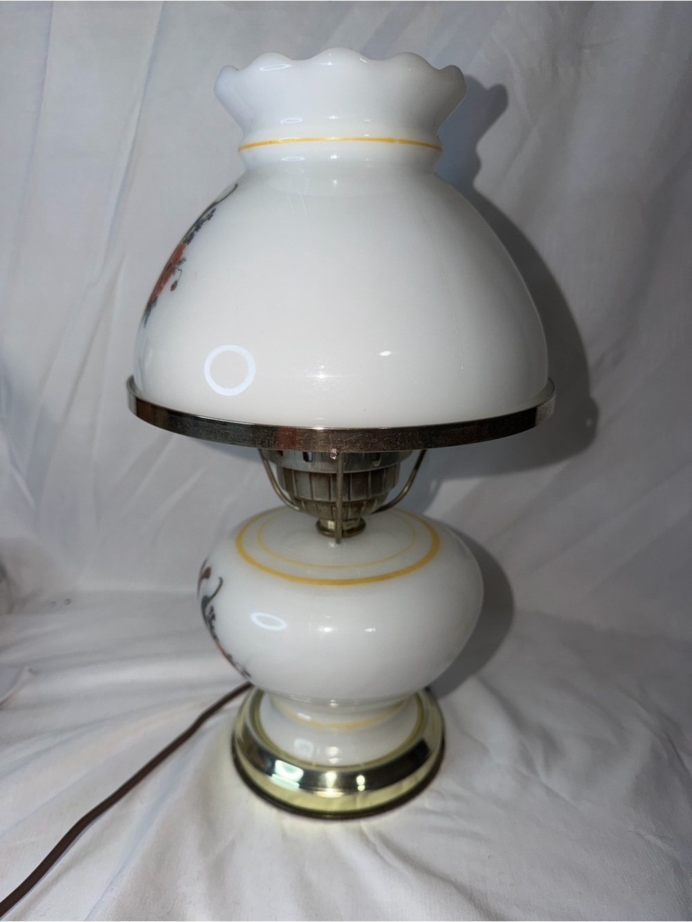 Vintage Floral Milk Glass "Gone With The Wind" Style Hurricane Lamp - Picture 11 of 16